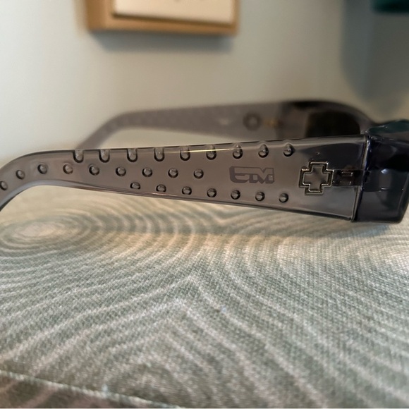 Spy sunglasses. Worn only a few times - Picture 1 of 3